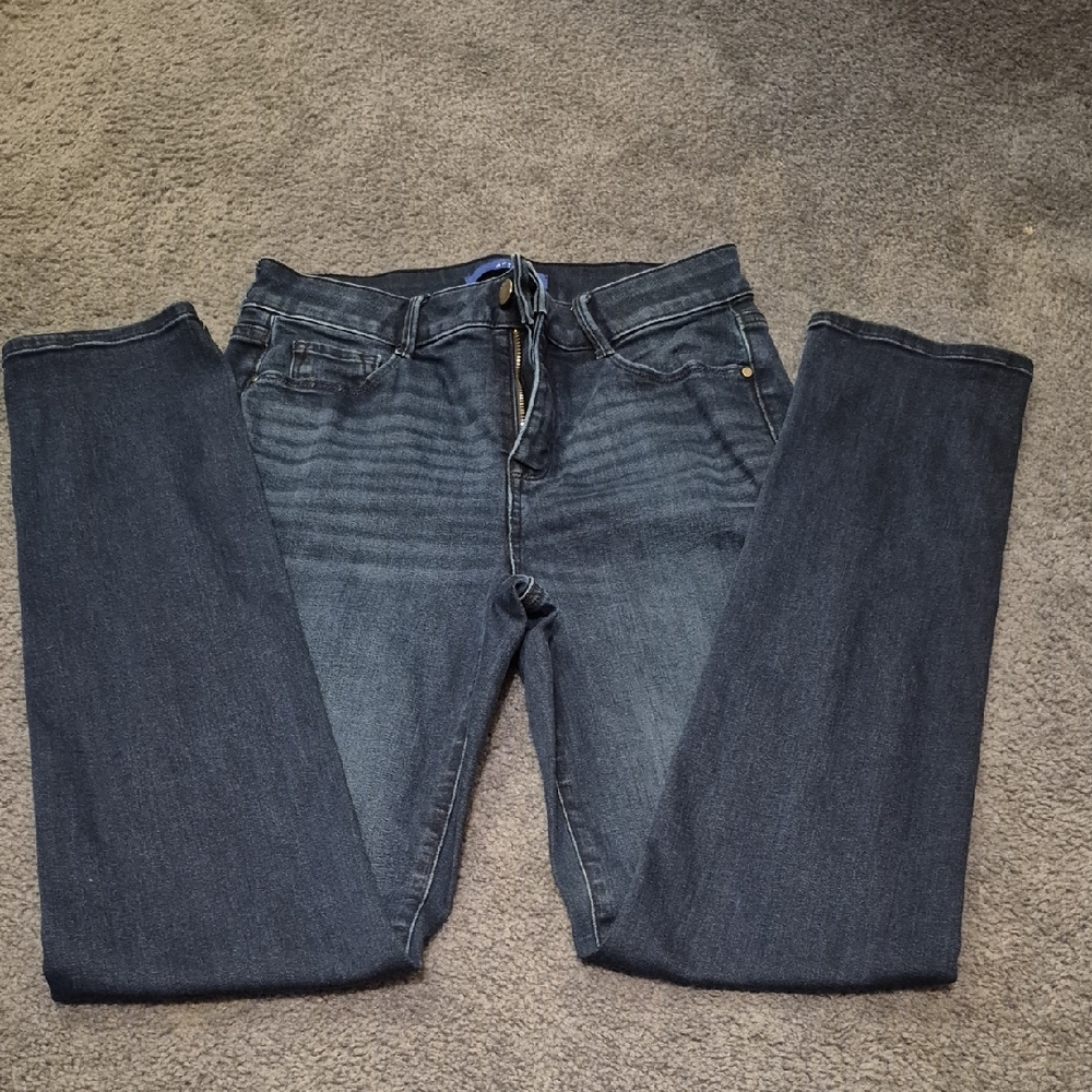 Apt. 9 Blue Straight Jeans with Stretch